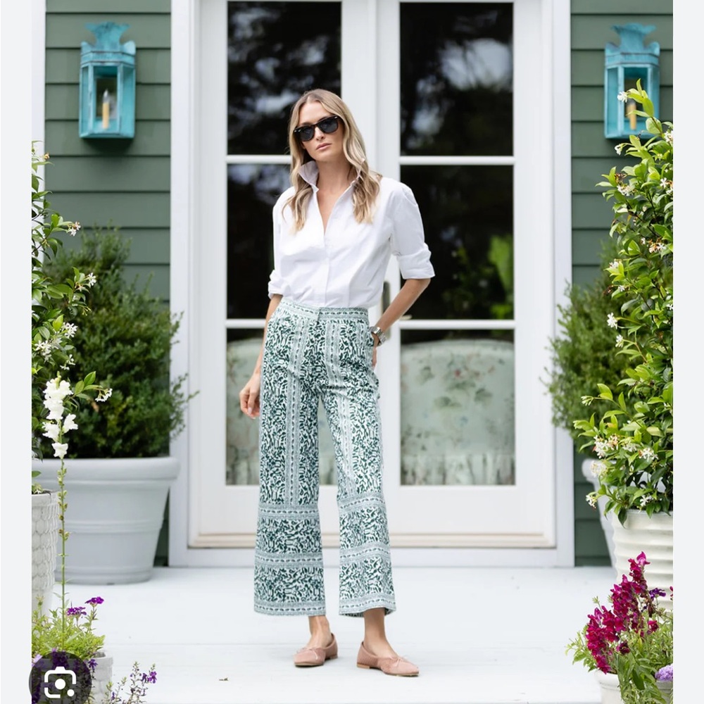 Julia Amory babe pants